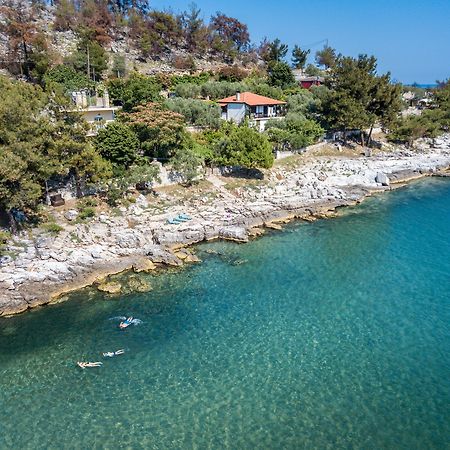 Апартаменти Petra Mare Thimonia Екстер'єр фото